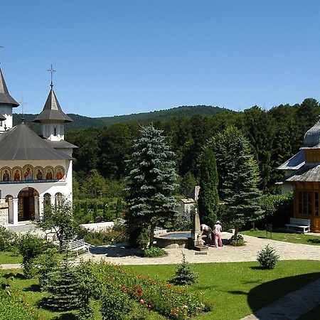 Casuta Mamaiei Lizeta - Baltatesti Exterior photo
